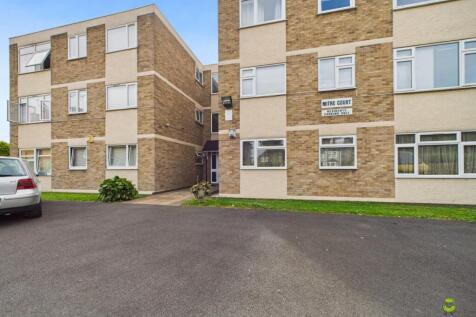Presented by Kevin at EweMove Bexleyheath and Dart