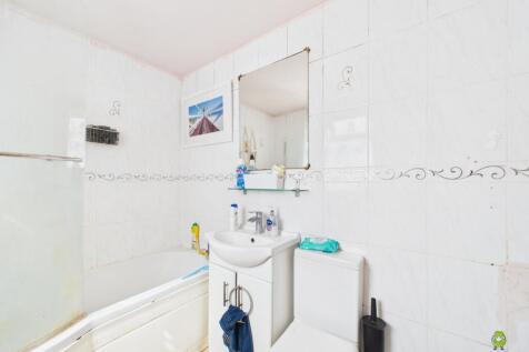 Presented by Kevin at EweMove Bexleyheath and Dart