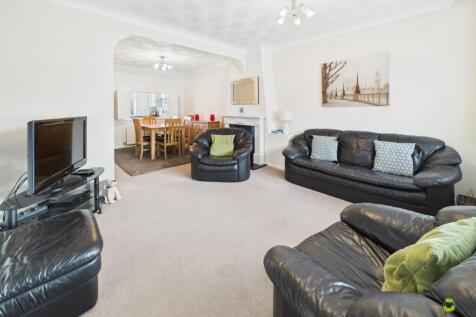 Presented by Clinton at EweMove Bexleyheath and Da
