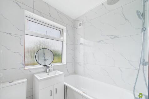 Presented by Nicoleta at EweMove Bexleyheath and D