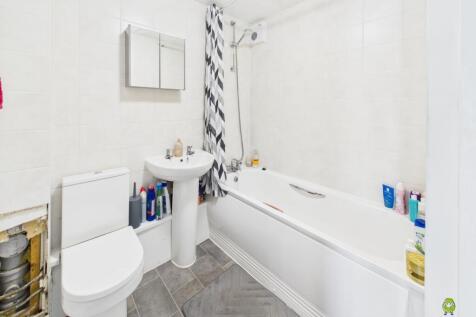 Presented by Robert at EweMove Bexleyheath and Dar