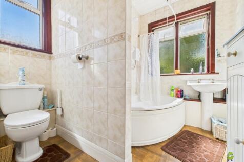Presented by Kevin at EweMove Bexleyheath and Dart