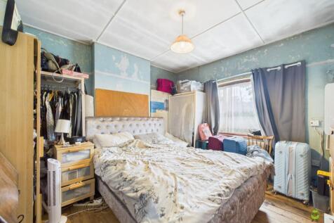 Presented by Kevin at EweMove Bexleyheath and Dart