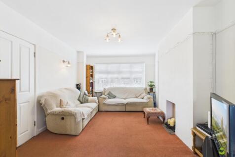Presented by Kevin at EweMove Bexleyheath and Dart