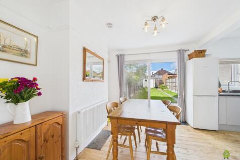 Presented by Kevin at EweMove Bexleyheath and Dart