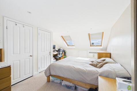 Presented by Kevin at EweMove Bexleyheath and Dart