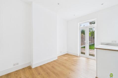 Presented by Kevin at EweMove Bexleyheath and Dart