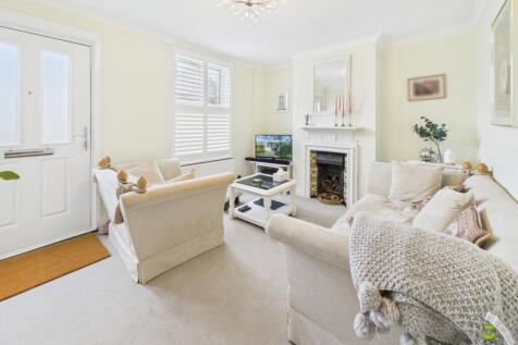 Presented by Clinton at EweMove Bexleyheath and Da