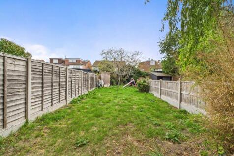 Presented by Clinton at EweMove Bexleyheath and Da