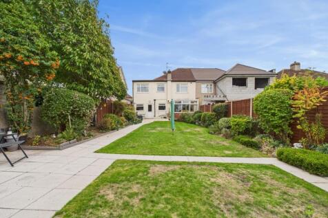 CAM02615G0-PR0123-STILL026