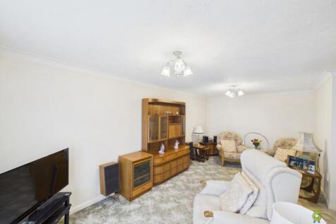 Presented by Kevin at EweMove Bexleyheath and Dart