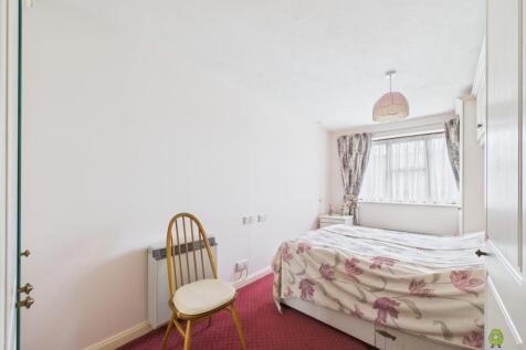 Presented by Kevin at EweMove Bexleyheath and Dart