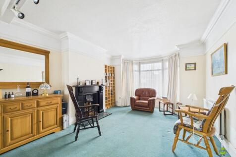 Presented by Kevin at EweMove Bexleyheath and Dart