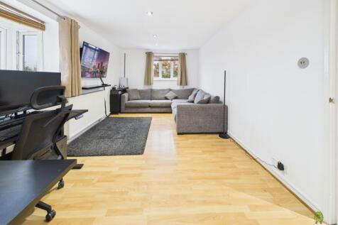 Presented By Clinton Crawford - Ewemove Bexley and