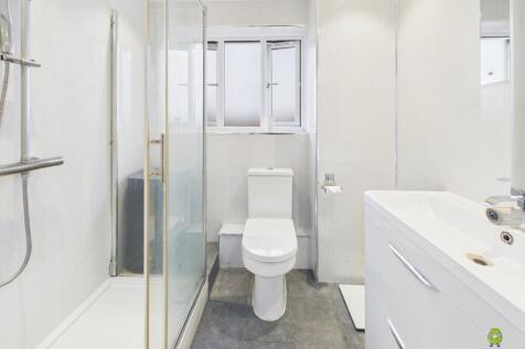 Presented By Clinton Crawford - Ewemove Bexley and