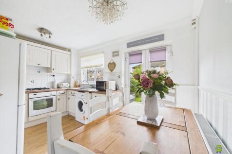 Presented by Kevin at EweMove Bexleyheath and Dart