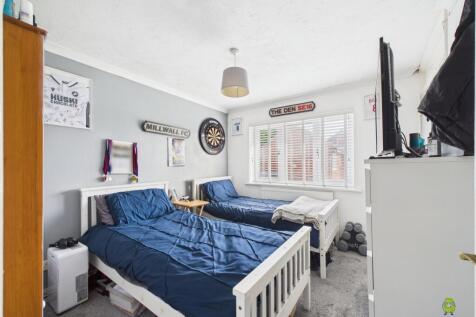 Presented by Kevin at EweMove Bexleyheath and Dart