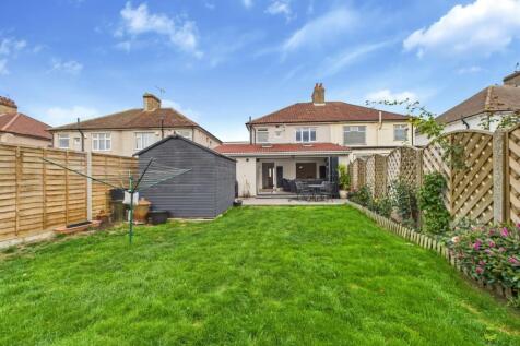 Presented by Clinton at EweMove Bexleyheath and Da