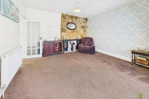 Presented by Clinton at EweMove Bexleyheath and Da