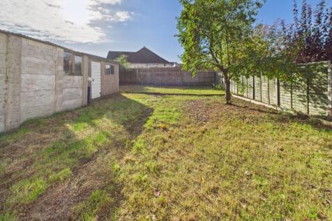 Presented by Clinton at EweMove Bexleyheath and Da