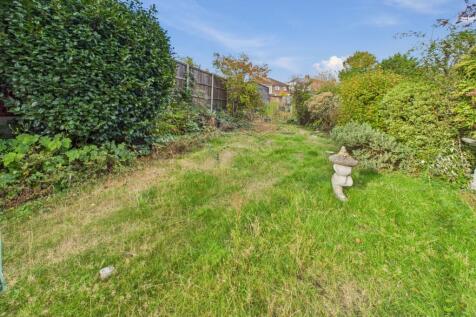 Presented by Clinton at EweMove Bexleyheath and Da