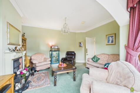 Presented by Nicoleta at EweMove Bexleyheath and D