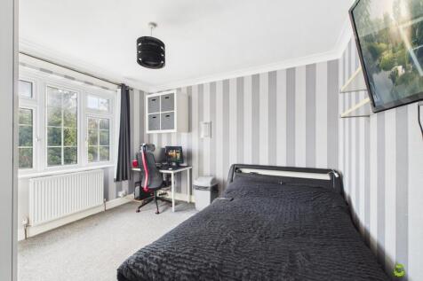 Presented by Kevin at EweMove Bexleyheath and Dart