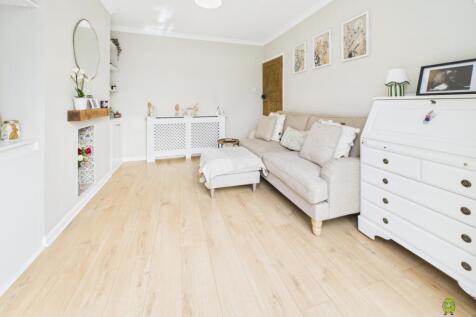 Presented by Clinton Crawford at EweMove Bexleyhea