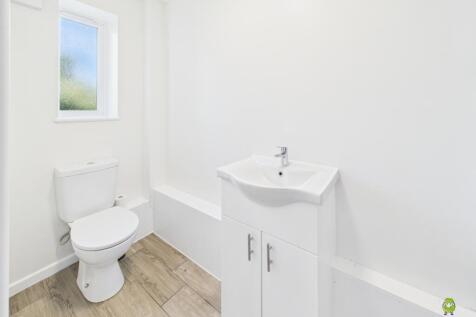 Presented by Clinton at EweMove Bexleyheath and Da