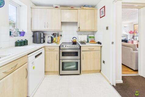 Presented by Clinton at EweMove Bexleyheath and Da