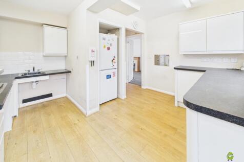 Presented by Clinton at EweMove Bexleyheath and Da