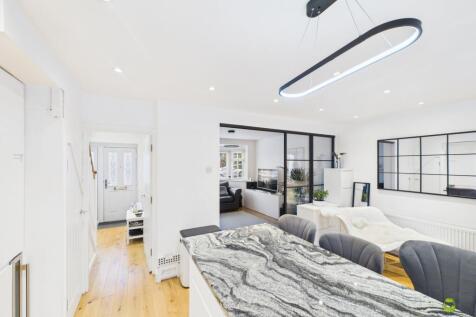 Presented by Robert at EweMove Bexleyheath and Dar