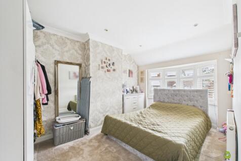 Presented by Kevin at EweMove Bexleyheath and Dart