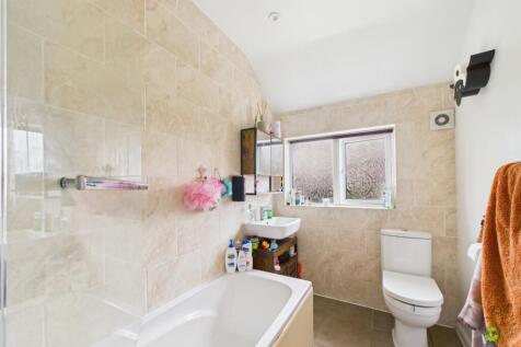 Presented by Kevin at EweMove Bexleyheath and Dart