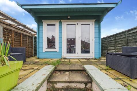 Presented by Kevin at EweMove Bexleyheath and Dart