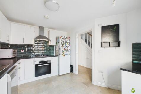 Presented by Nicoleta at EweMove Bexleyheath and D