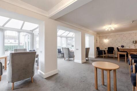 Presented by Clinton Crawford of Ewemove Bexley an