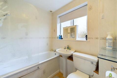 Presented by Kevin at EweMove Bexleyheath and Dart