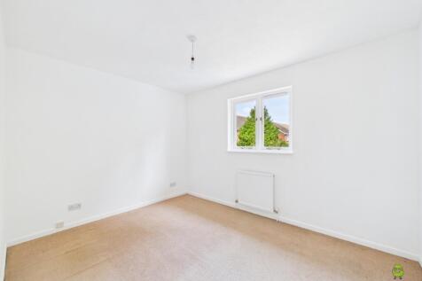 Presented by Robert at EweMove Bexleyheath and Dar