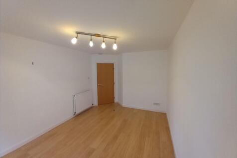 Living Room 3 (1)