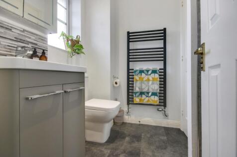 Master Ensuite