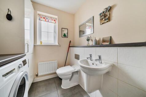 Downstairs WC Utility Room