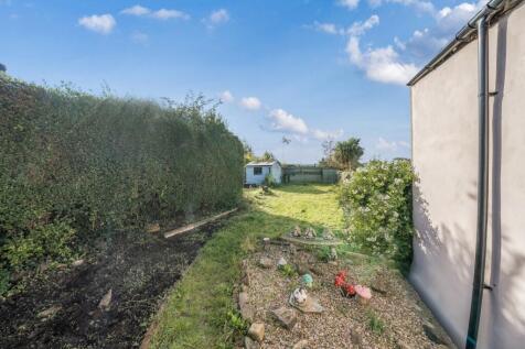 1356098-16-68dbb5b7e6421