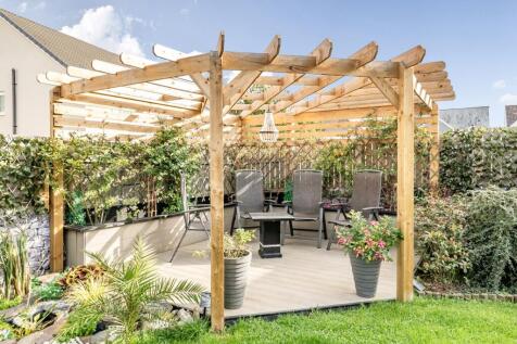 1365475-7-68e795f1e1b1b