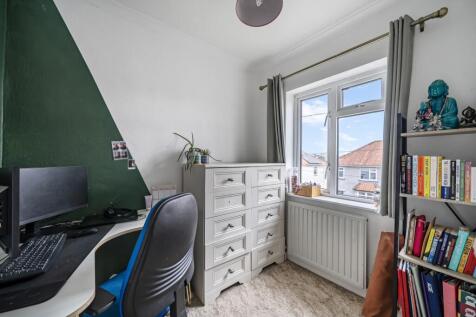 1369808-2-6908b81587cf2