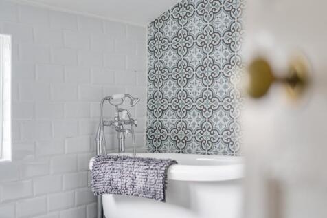 1375312-7-690b5fb786223