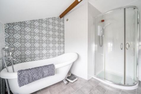 1375312-8-690b600b7d33f