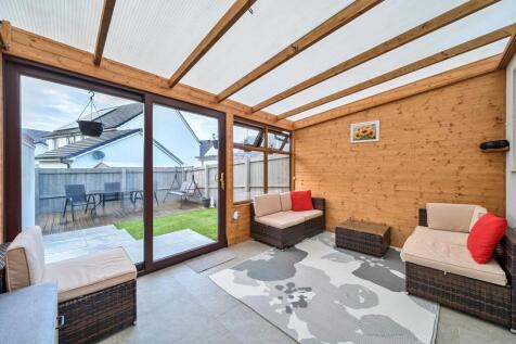 1376571-19-690cbd1d26dcc-ARW-1