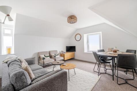 1380368-7-69132f350c640