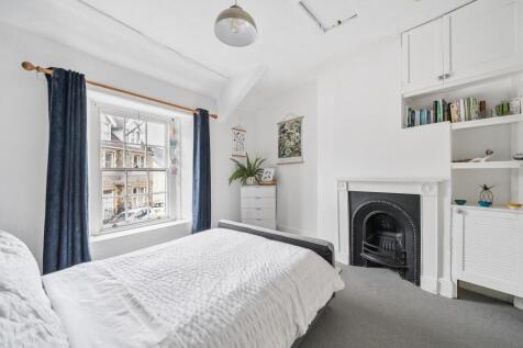 1371507-3-6914a8815be8e